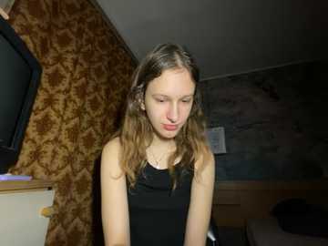 eva_angel3 @ stripchat on 20251209