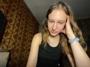 eva_angel3 @ stripchat on 20251209