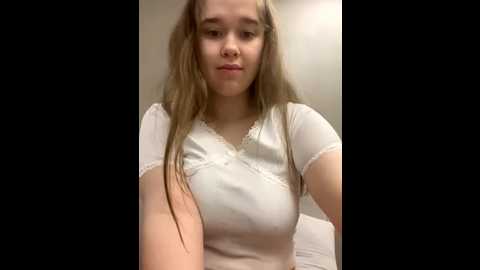 hornygirlh @ stripchat on 20251209