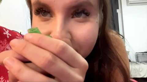 juice_berries @ stripchat on 20251209