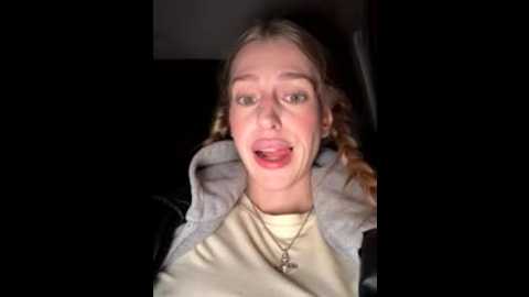 kira_mia @ stripchat on 20251209