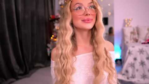 kyliejoyce @ stripchat on 20251209