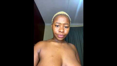 miyaxo2 @ stripchat on 20251209