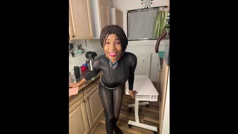 squirt_fuck_queen @ stripchat on 20251209