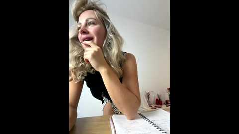 streetdoll @ stripchat on 20251209