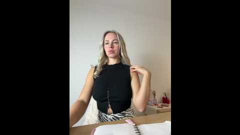 streetdoll @ stripchat on 20251209