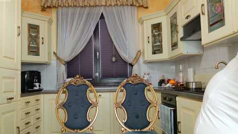 tunderose1 @ stripchat on 20251209