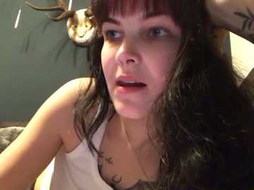 alinavampira_ @ stripchat on 20251210