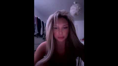 blondeeee @ stripchat on 20251210