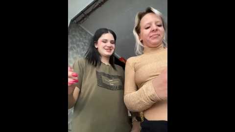 mirareach @ stripchat on 20251210