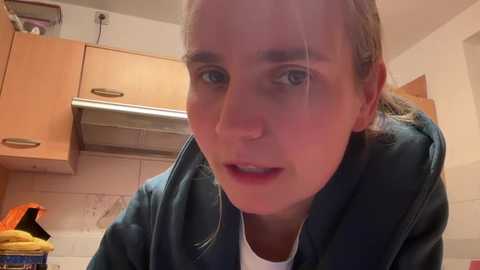 s_te_fan_i @ stripchat on 20251210