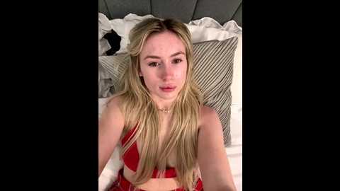 sexysaraxxoo @ stripchat on 20251210