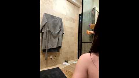 bebecita_x @ stripchat on 20251211