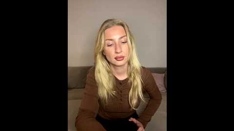 belle98 @ stripchat on 20251211