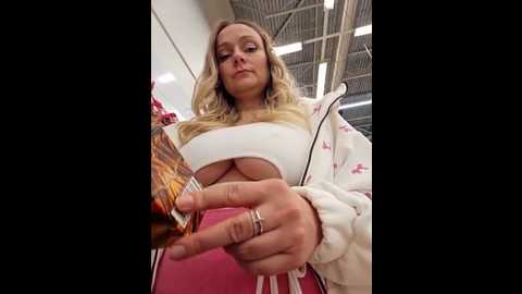 bondgirl_013 @ stripchat on 20251211