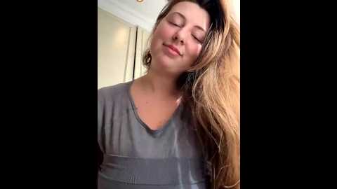 curvyflawless @ stripchat on 20251211