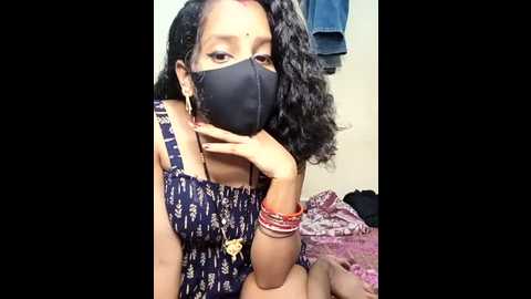 desi_hot_queen @ stripchat on 20251211