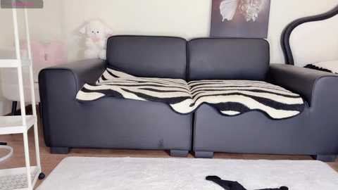 lucky_susubb @ stripchat on 20251211