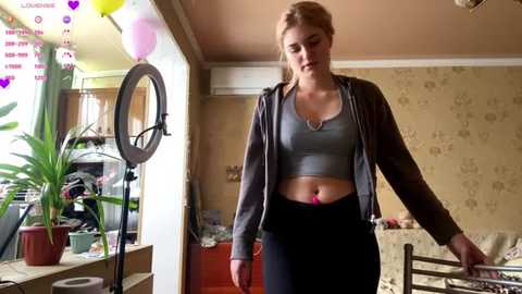 malley_saunds @ stripchat on 20251211