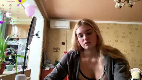 malley_saunds @ stripchat on 20251211