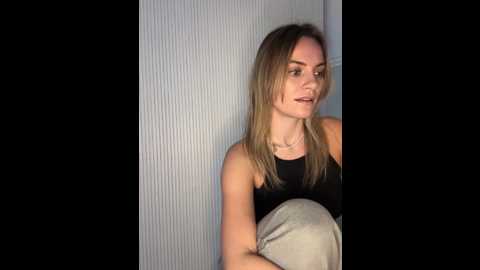 milla__one @ stripchat on 20251211