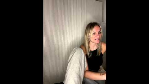 milla__one @ stripchat on 20251211