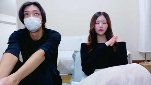 reto_sama @ stripchat on 20251211