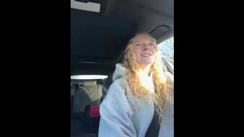 sophie_cute06 @ stripchat on 20251211