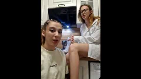 yourfavcouple_ @ stripchat on 20251211