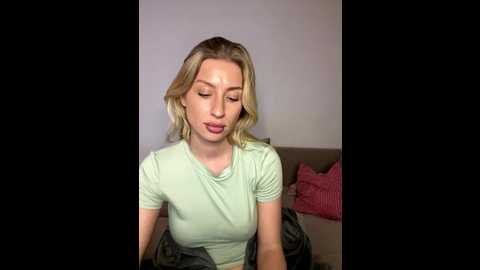 belle98 @ stripchat on 20251212