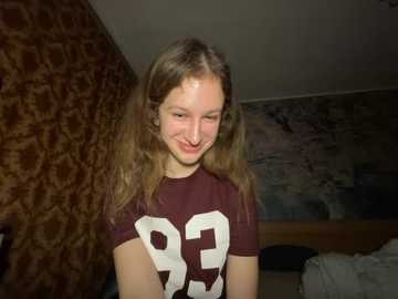 eva_angel3 @ stripchat on 20251212