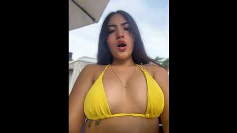 gaby_herrera @ stripchat on 20251212