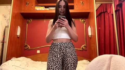 lauramystiq @ stripchat on 20251212