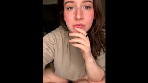 nerdynina @ stripchat on 20251212