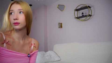 sunnivacovil @ stripchat on 20251212