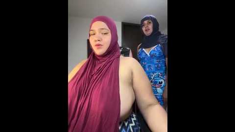 sweetmuslim01 @ stripchat on 20251212