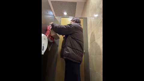 zarahill @ stripchat on 20251212