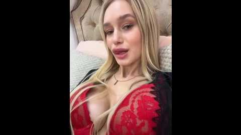 kristinadane @ stripchat on 20251213