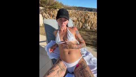 mel_mia @ stripchat on 20251213