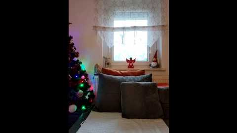 miracaramel @ stripchat on 20251213