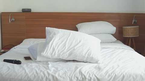 sarah_pink @ stripchat on 20251213