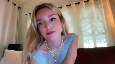 sirenabelle @ stripchat on 20251213