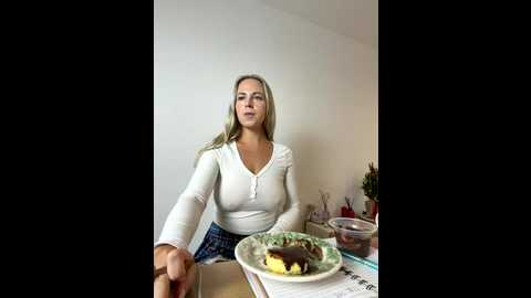 streetdoll @ stripchat on 20251213