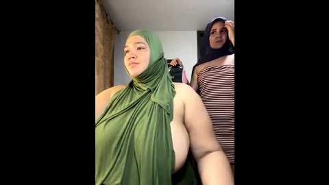 sweetmuslim01 @ stripchat on 20251213