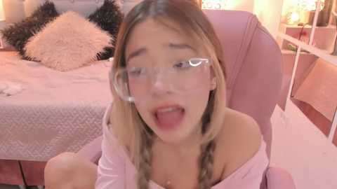 dulce_powl @ stripchat on 20251214