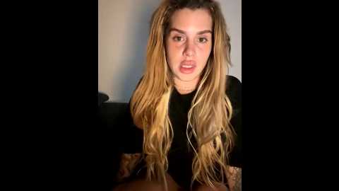 emiliacatalina @ stripchat on 20251214