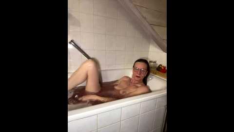 lucylingerie78 @ stripchat on 20251214