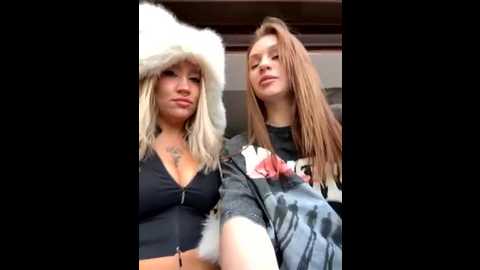 rolldolls @ stripchat on 20251214