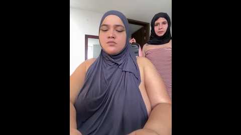 sweetmuslim01 @ stripchat on 20251214