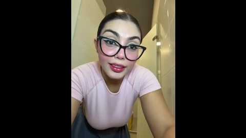 zui_lu @ stripchat on 20251214